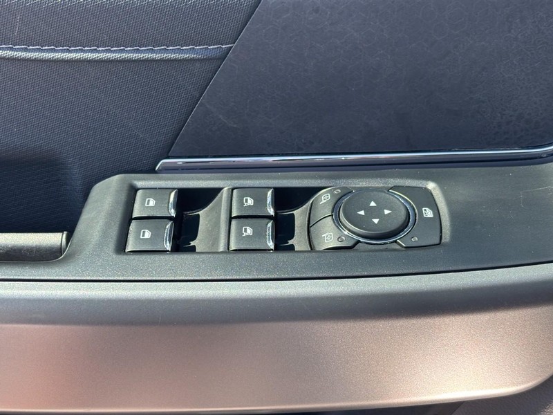 Ford F-150 Vehicle Image 18