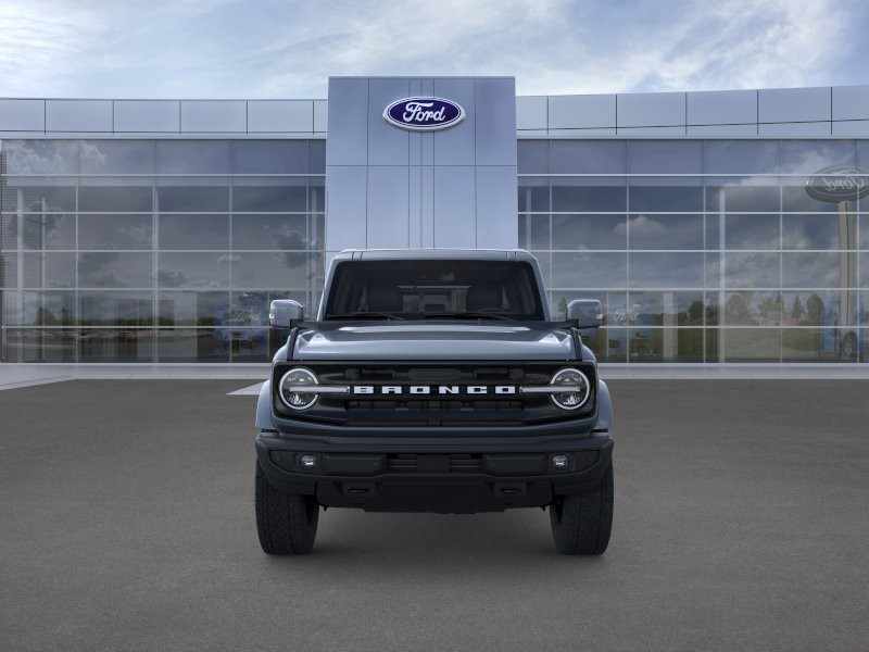 Ford Bronco Vehicle Full-screen Gallery Image 08
