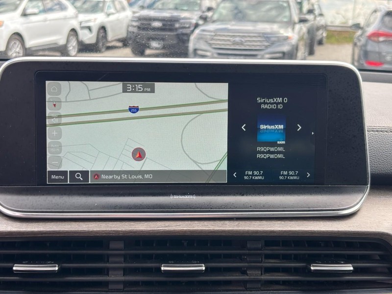 Kia Telluride Vehicle Full-screen Gallery Image 23