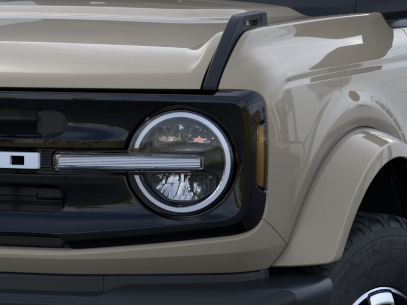 Ford Bronco Vehicle Full-screen Gallery Image 22