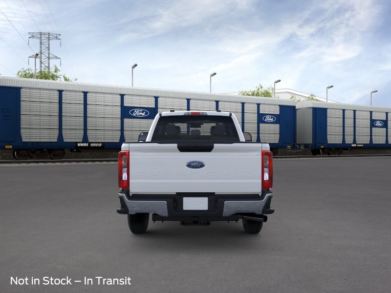 Ford Super Duty F-250 SRW Vehicle Image 07