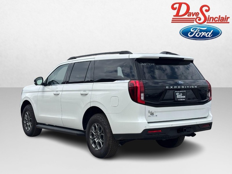 Ford Expedition Vehicle Full-screen Gallery Image 09