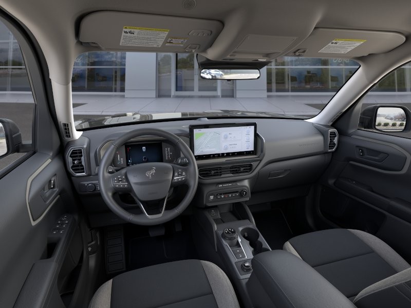Ford Bronco Sport Vehicle Full-screen Gallery Image 11
