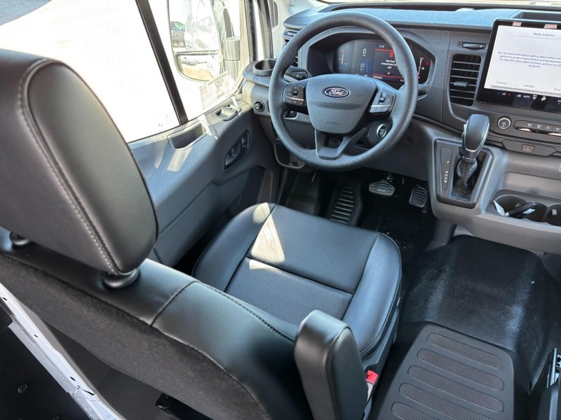 Ford Transit Cargo Van Vehicle Full-screen Gallery Image 13