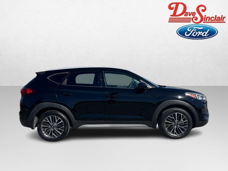 Hyundai Tucson Vehicle Image 05