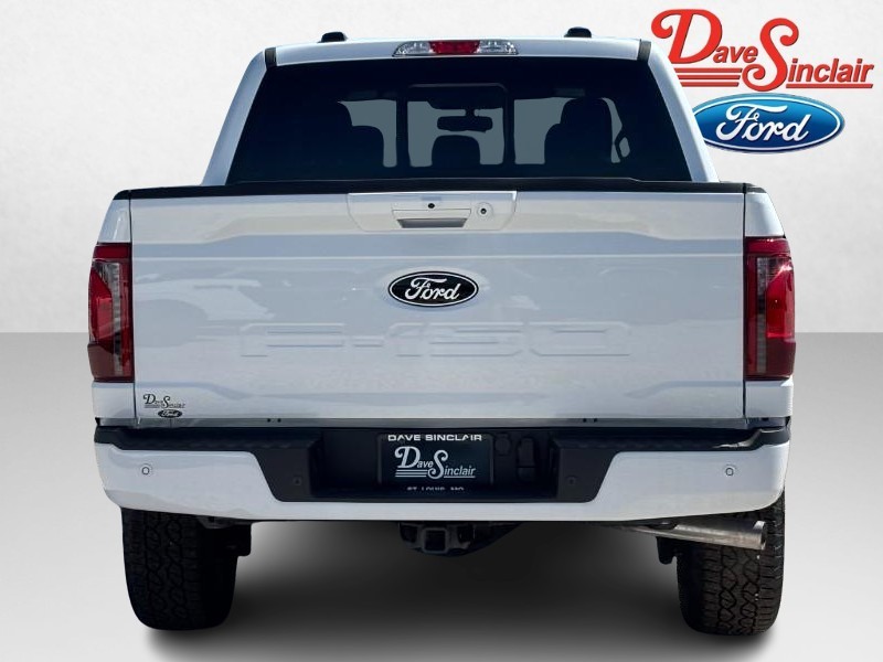 Ford F-150 Vehicle Full-screen Gallery Image 08