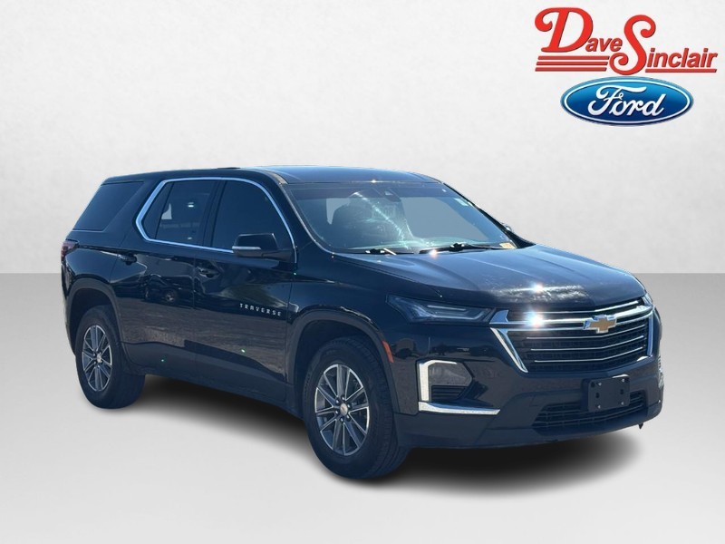 Chevrolet Traverse Vehicle Full-screen Gallery Image 03