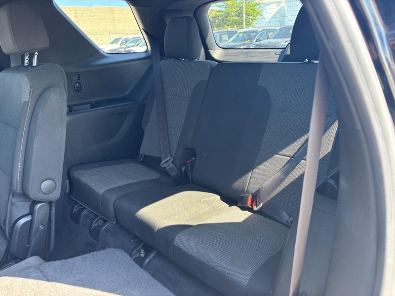 Chevrolet Traverse Vehicle Full-screen Gallery Image 11
