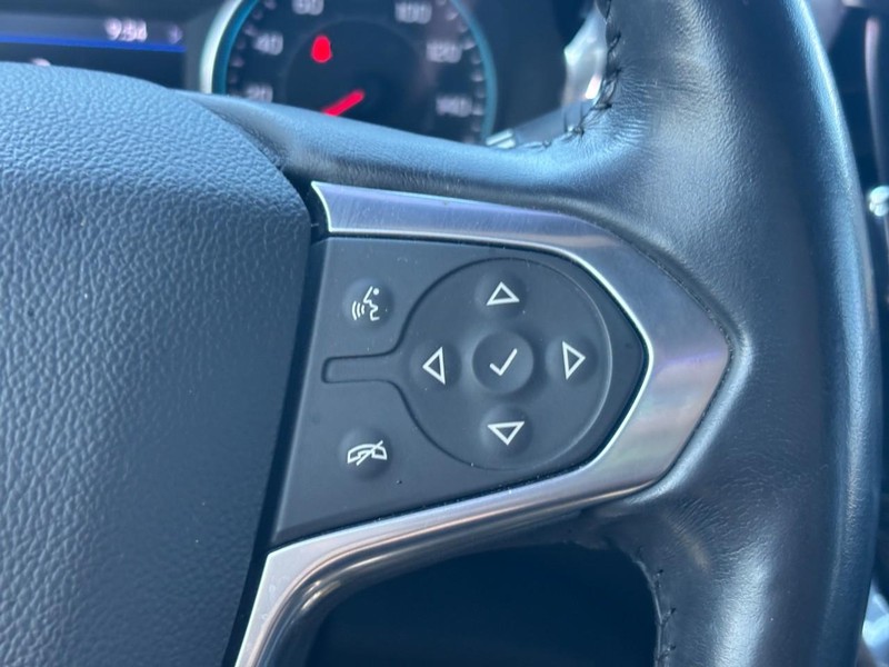 Chevrolet Traverse Vehicle Full-screen Gallery Image 19