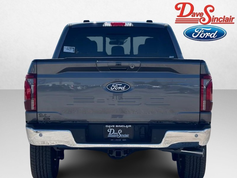 Ford F-150 Vehicle Full-screen Gallery Image 08