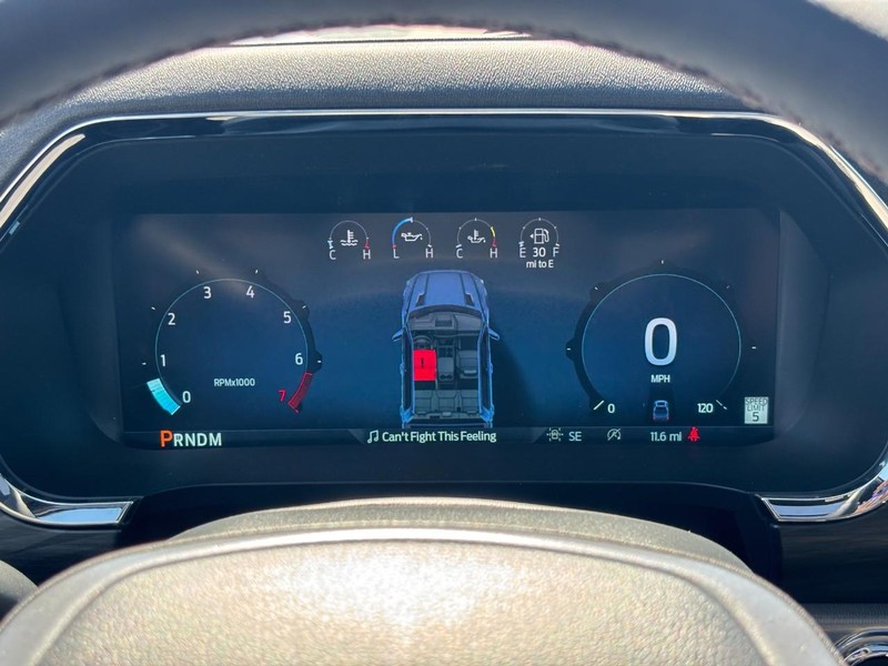 Ford F-150 Vehicle Full-screen Gallery Image 21