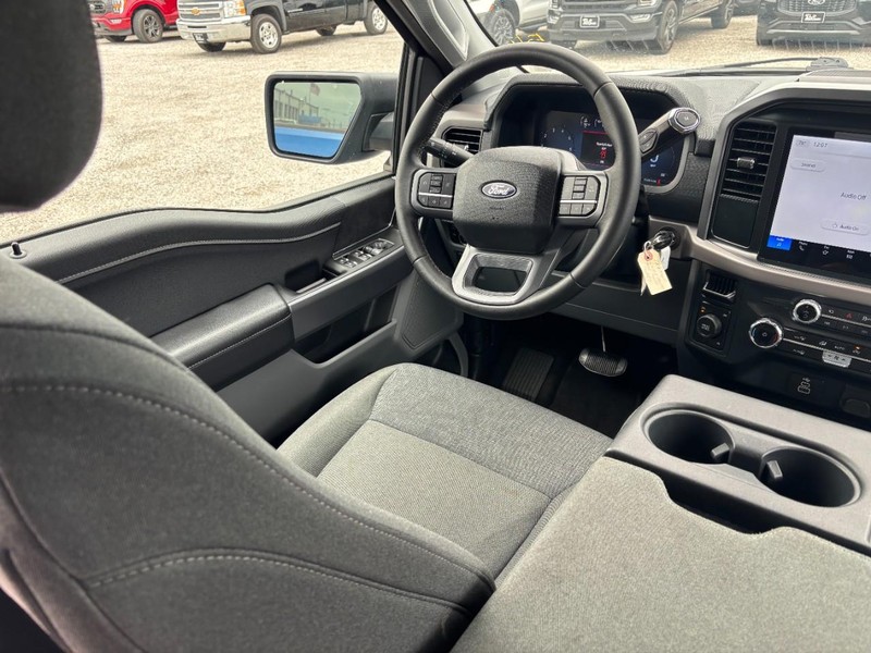 Ford F-150 Vehicle Image 14