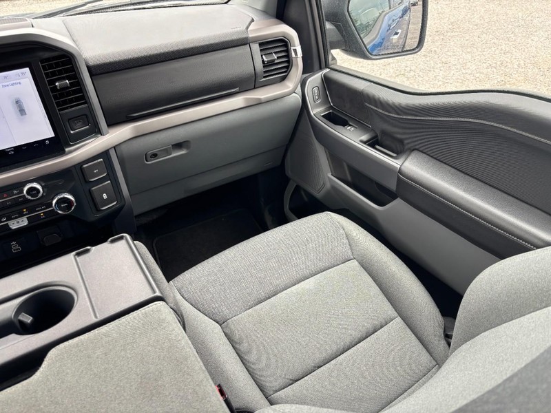 Ford F-150 Vehicle Image 16