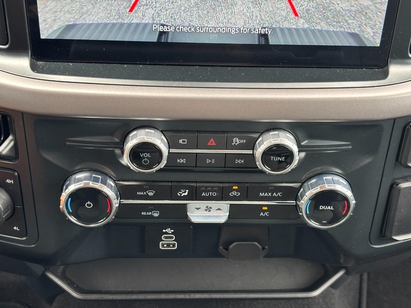 Ford F-150 Vehicle Image 24