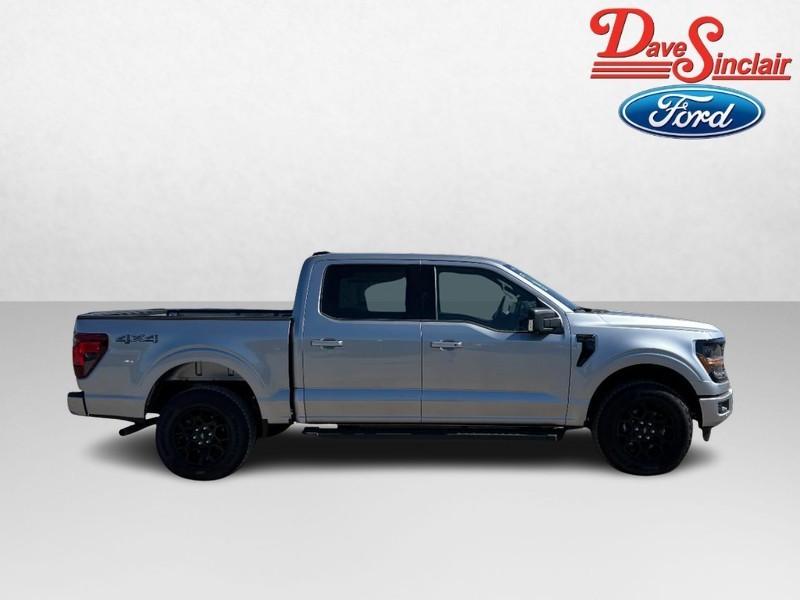 Ford F-150 Vehicle Full-screen Gallery Image 05