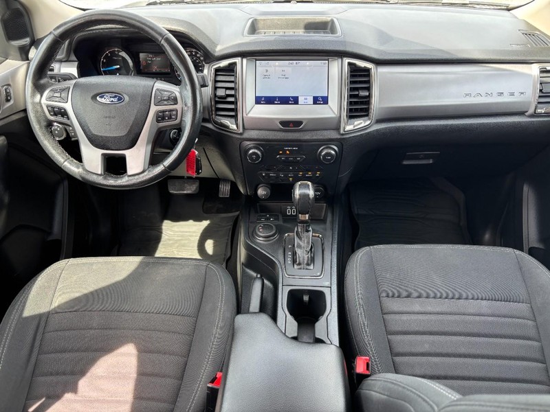 Ford Ranger Vehicle Full-screen Gallery Image 16