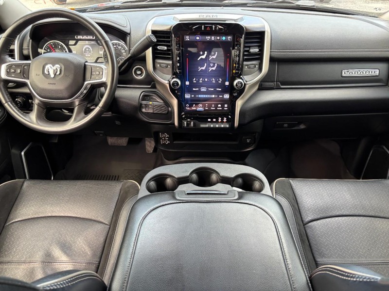 Ram 2500 Vehicle Full-screen Gallery Image 14