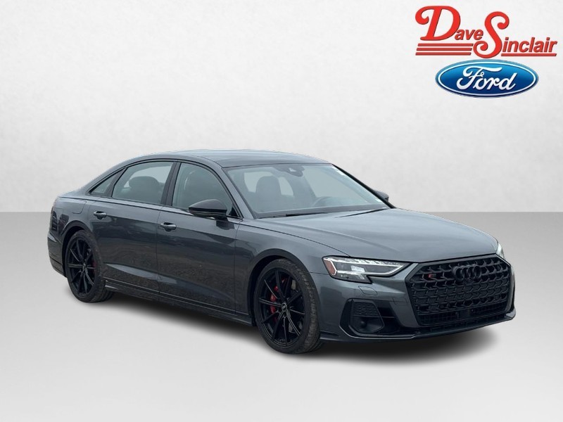 Audi S8 Vehicle Full-screen Gallery Image 04