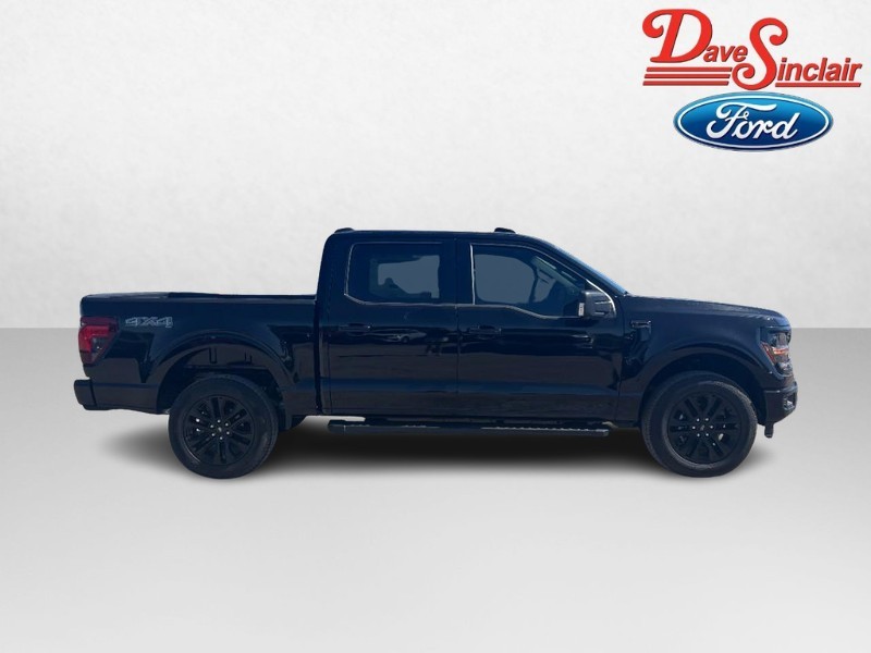 Ford F-150 Vehicle Full-screen Gallery Image 05