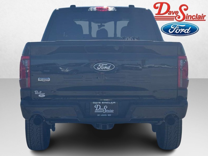 Ford F-150 Vehicle Full-screen Gallery Image 08