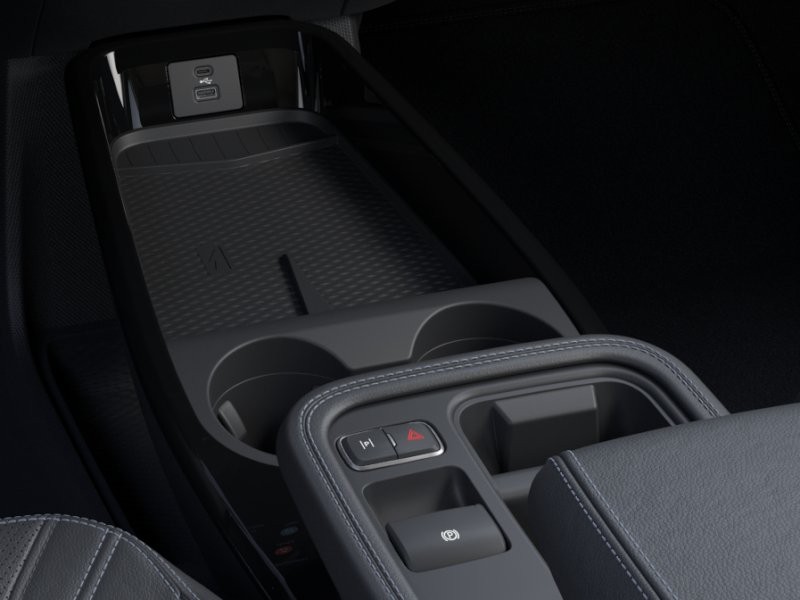 Ford Mustang Mach-E Vehicle Full-screen Gallery Image 17