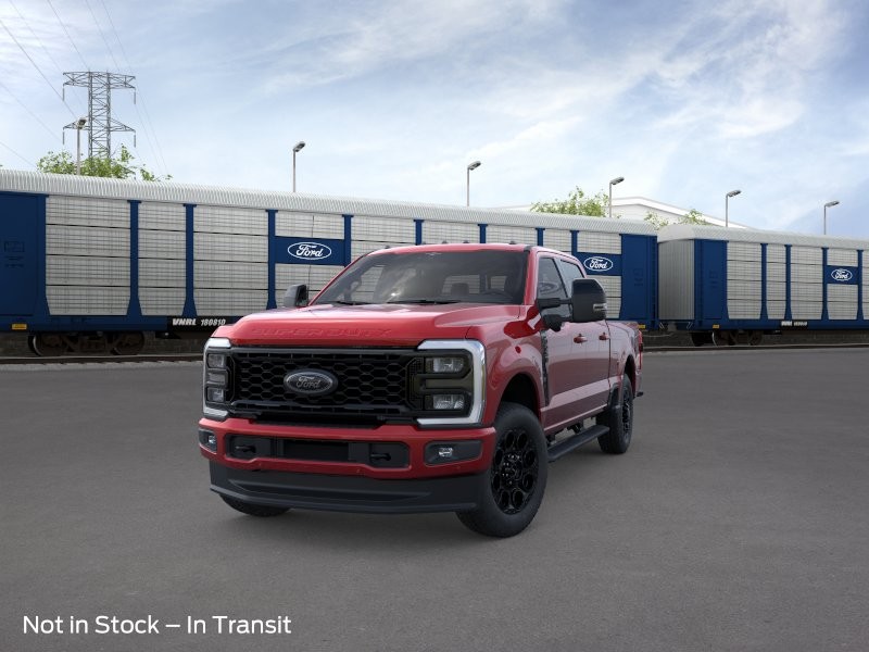 Ford Super Duty F-250 SRW Vehicle Full-screen Gallery Image 02
