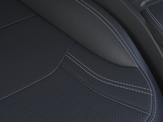Ford Mustang Mach-E Vehicle Full-screen Gallery Image 18
