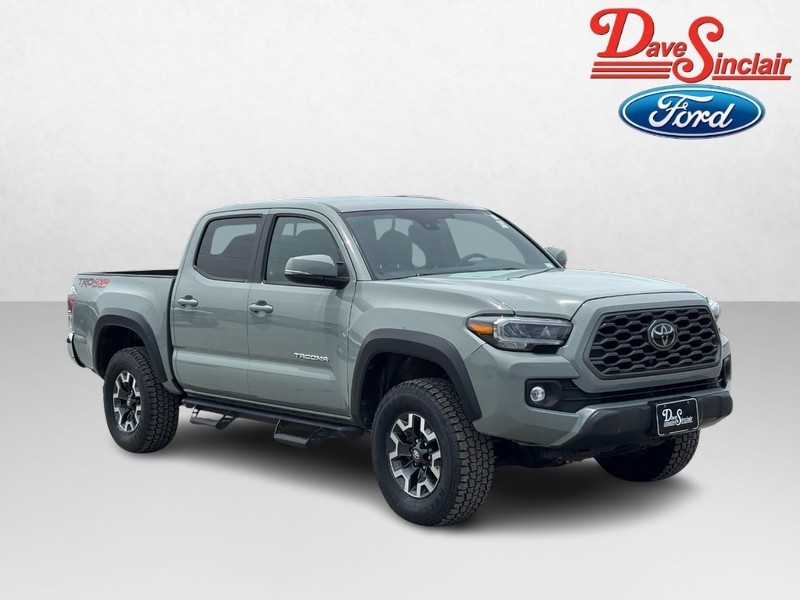 Toyota Tacoma 4WD Vehicle Full-screen Gallery Image 04