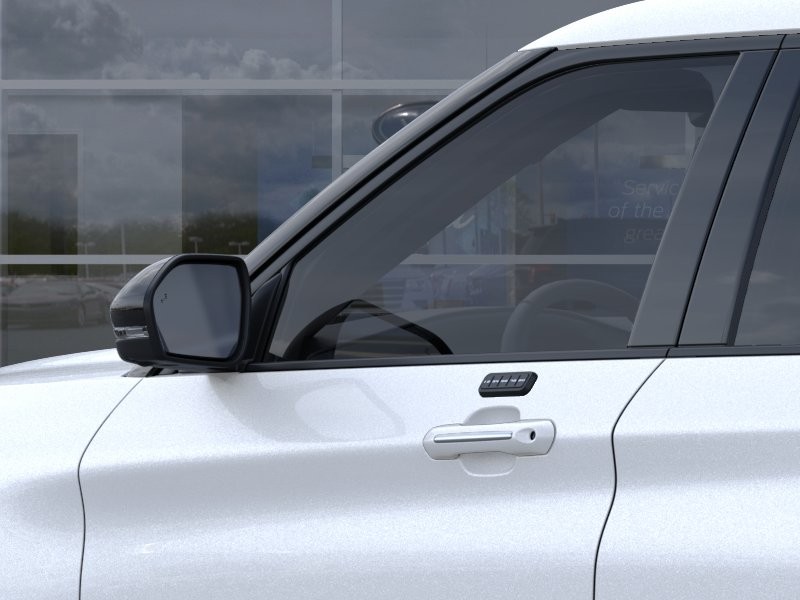 Ford Explorer Vehicle Image 22