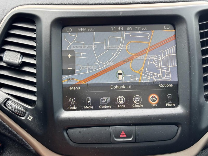 Jeep Cherokee Vehicle Image 23