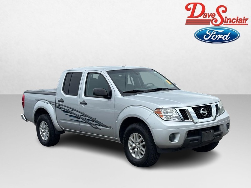 Nissan Frontier Vehicle Full-screen Gallery Image 04