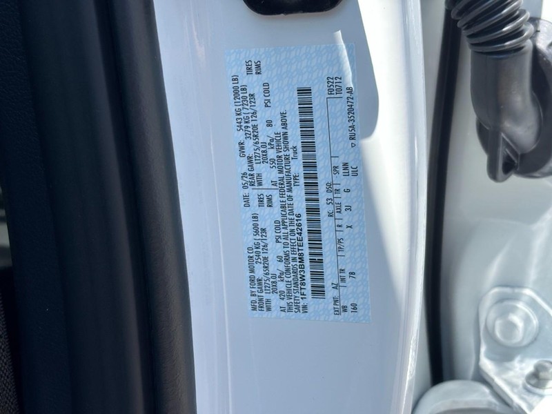 Ford Super Duty F-350 SRW Vehicle Image 25