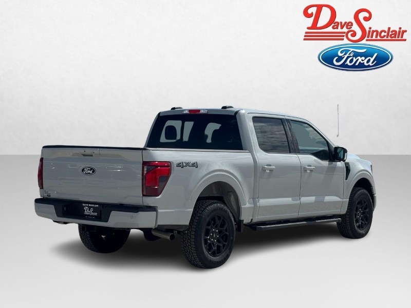 Ford F-150 Vehicle Full-screen Gallery Image 07