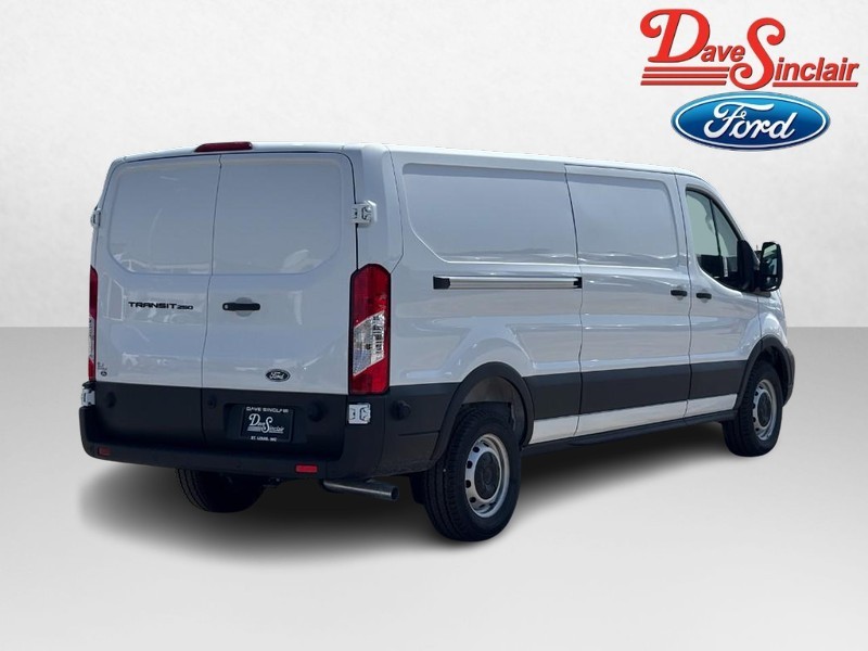 Ford Transit Cargo Van Vehicle Full-screen Gallery Image 07