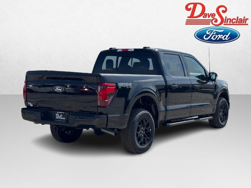 Ford F-150 Vehicle Full-screen Gallery Image 07