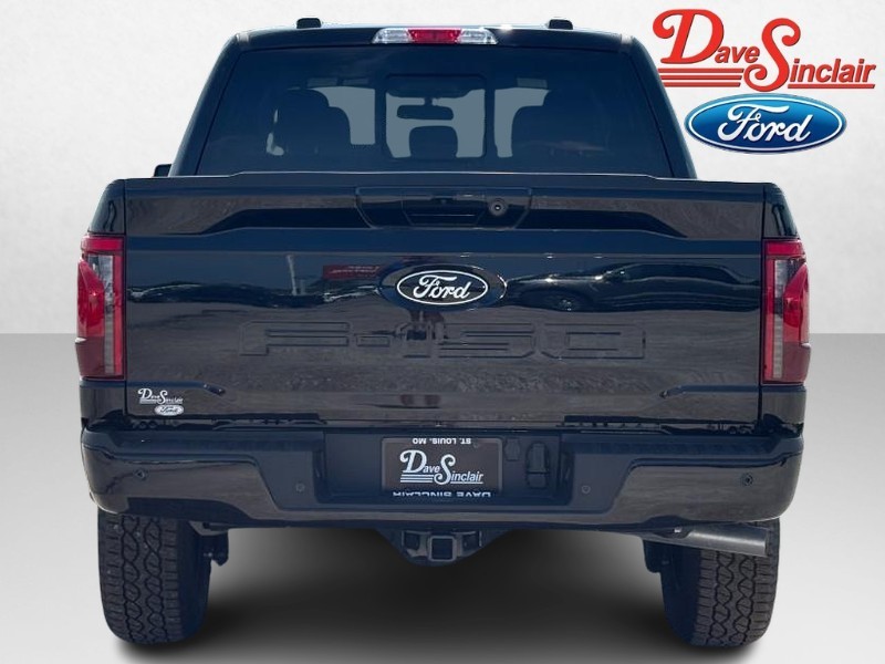Ford F-150 Vehicle Full-screen Gallery Image 08