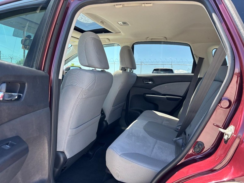 Honda CR-V Vehicle Full-screen Gallery Image 13