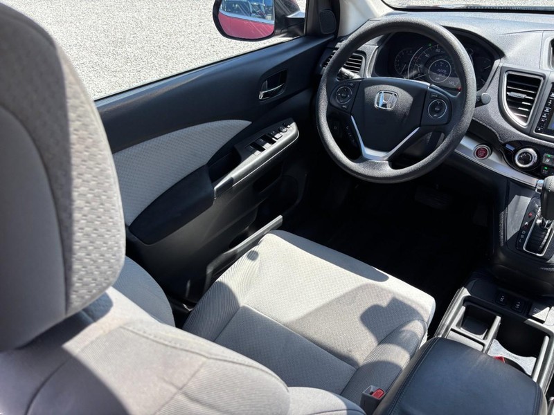Honda CR-V Vehicle Full-screen Gallery Image 15