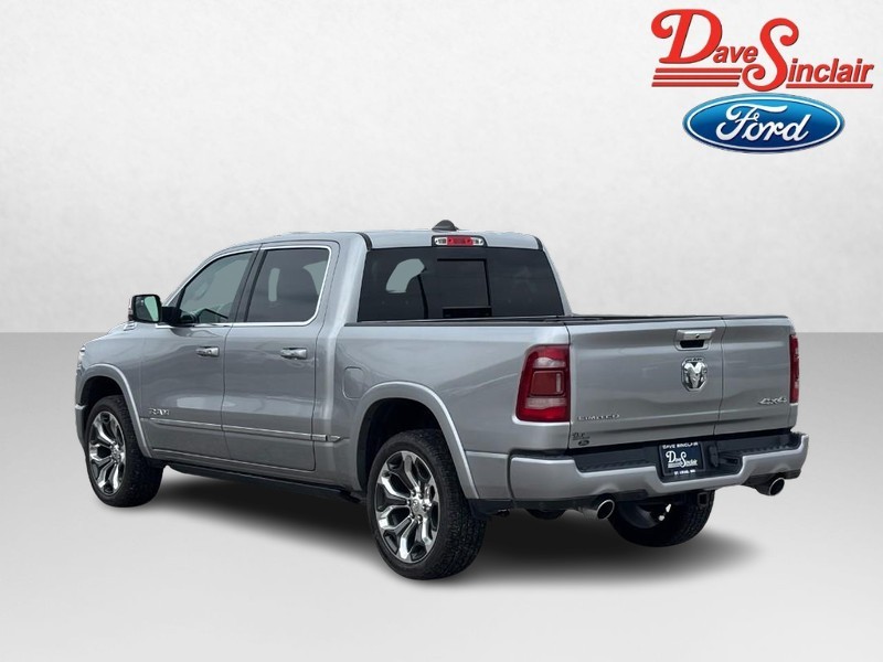 Ram 1500 Vehicle Full-screen Gallery Image 09