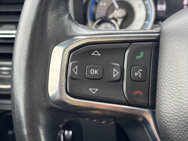 Ram 1500 Vehicle Full-screen Gallery Image 19