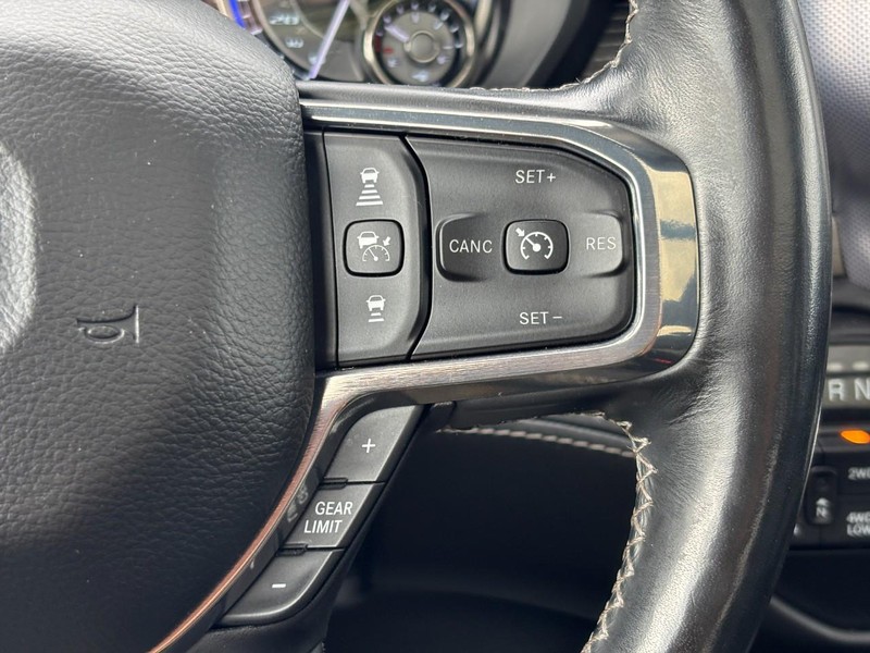 Ram 1500 Vehicle Full-screen Gallery Image 20
