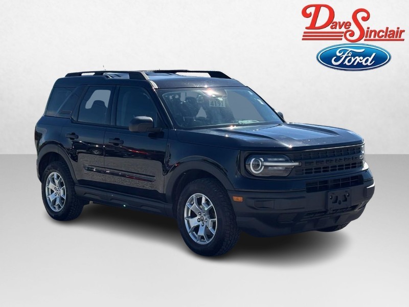 Ford Bronco Sport Vehicle Full-screen Gallery Image 04