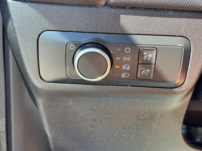 Ford Bronco Sport Vehicle Full-screen Gallery Image 19