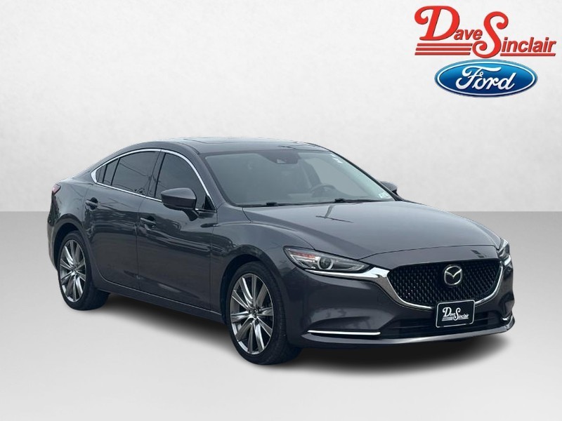 Mazda MAZDA6 Vehicle Full-screen Gallery Image 04