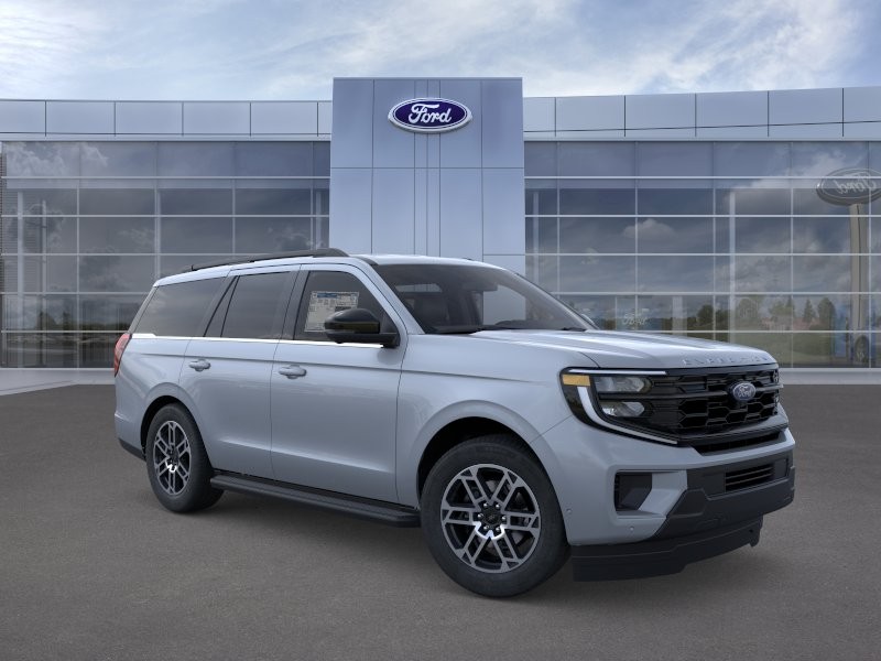 Ford Expedition Vehicle Full-screen Gallery Image 09