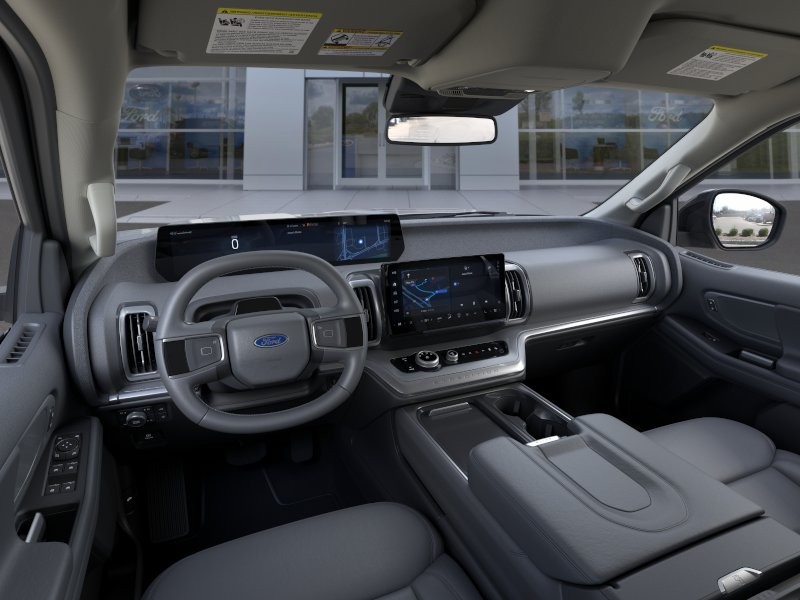 Ford Expedition Vehicle Full-screen Gallery Image 11