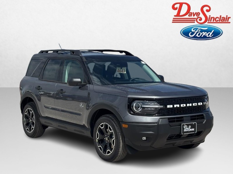 Ford Bronco Sport Vehicle Full-screen Gallery Image 04