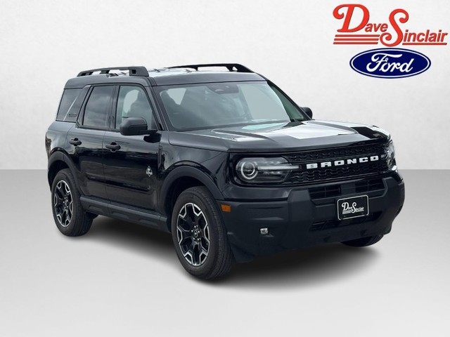 2026 Ford Bronco Sport Outer Banks thumbnail image 03