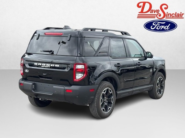 2026 Ford Bronco Sport Outer Banks thumbnail image 05