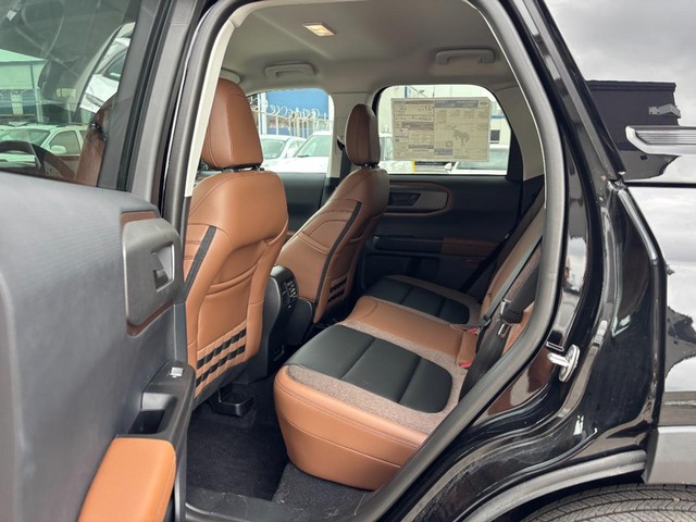 2026 Ford Bronco Sport Outer Banks thumbnail image 11